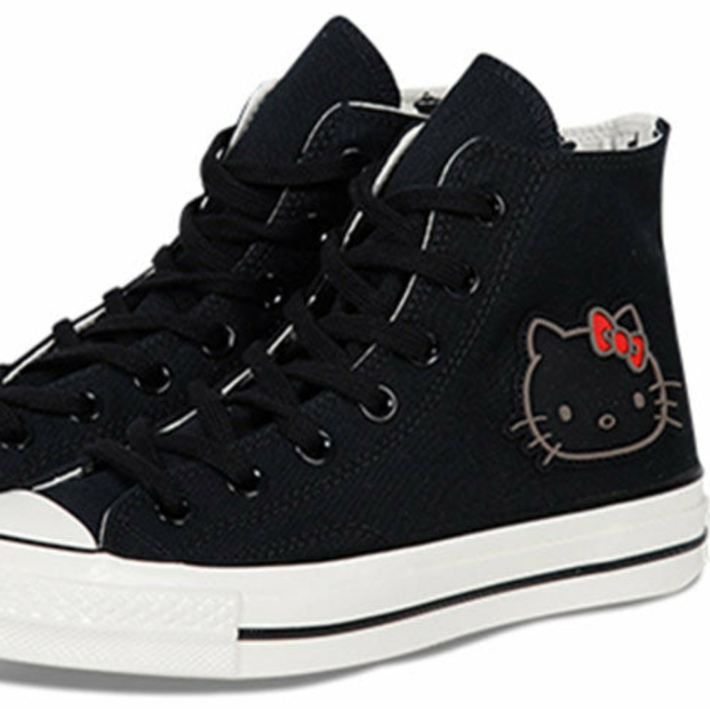 Converse Hello Kitty x Chuck 70 Hi Top ' Black Women's Sz 6.5
